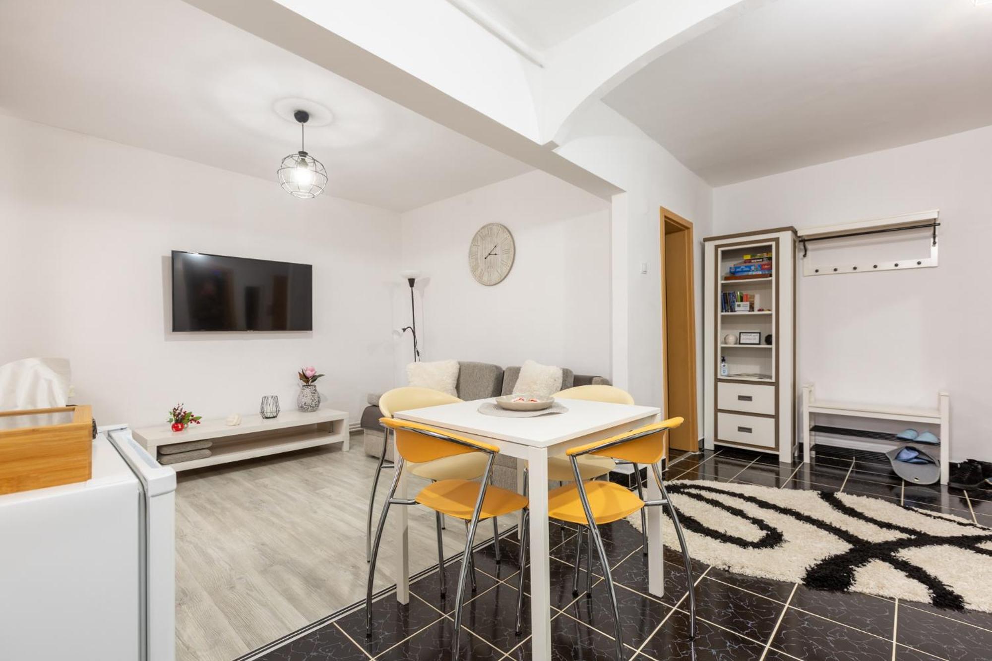 Apartament Alexandru - Central Mediaş Zewnętrze zdjęcie