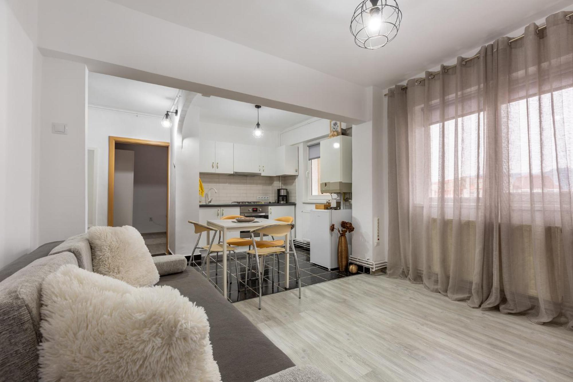 Apartament Alexandru - Central Mediaş Zewnętrze zdjęcie